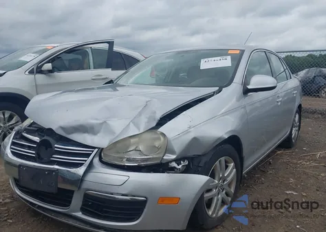 2007 Volkswagen Jetta Wolfsburg Edition from USA, damaged, VIN 3VWEF71K77M166713
